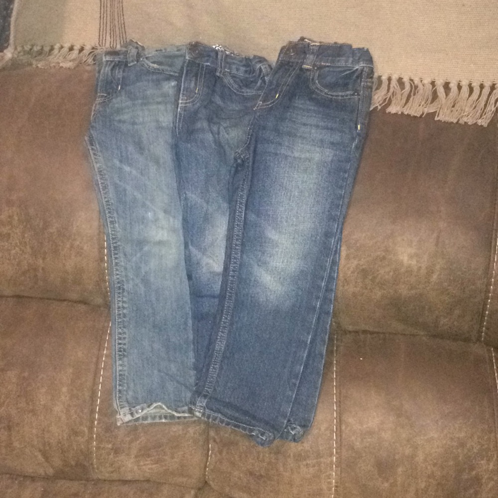 Boys bundle of jeans